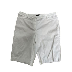 J. CREW WOMEN'S PERFECT SHORT WHITE COTTON SIZE 8 PERFECT USED CONDITION